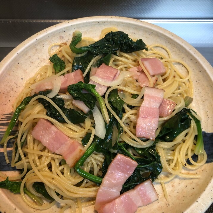 ベーコンとちぢみほうれん草の和風パスタ^_^